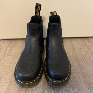 Doc Martens Chelsea Boots